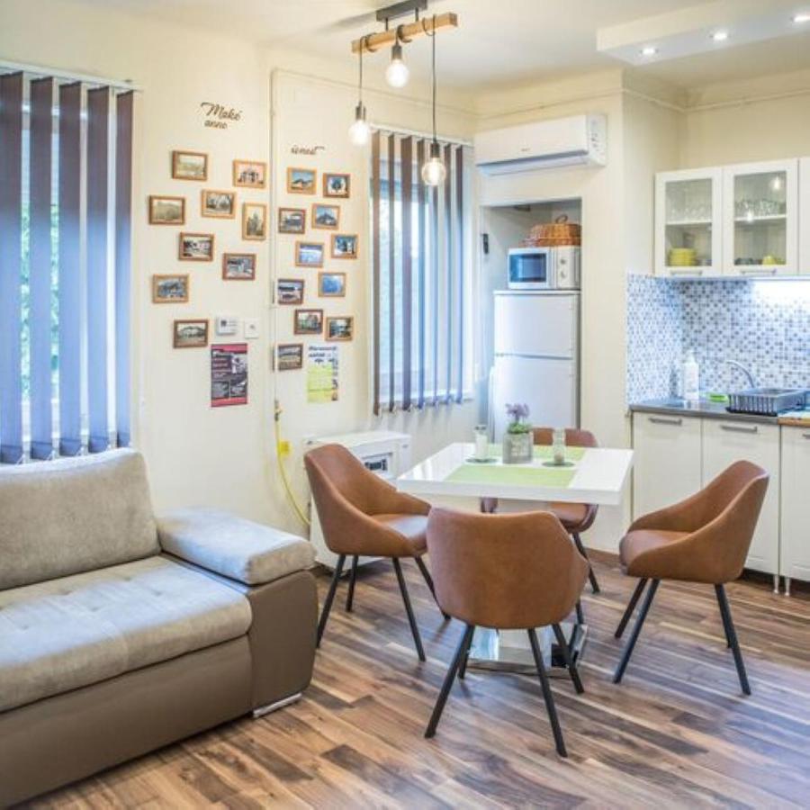 Ariel Apartman Mako Exterior photo